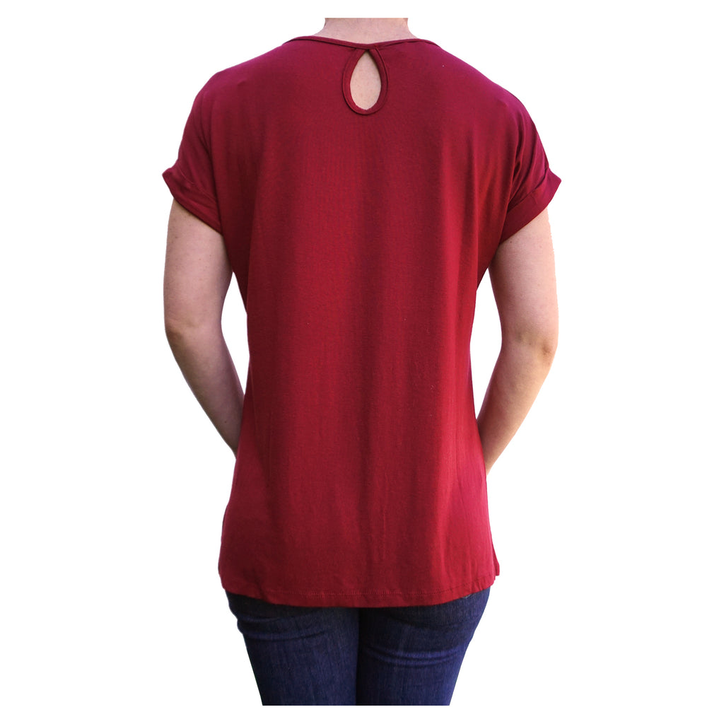 Checkered & American Flag Cuffed-Sleeve Relaxed Women's Burgundy T-Shirt