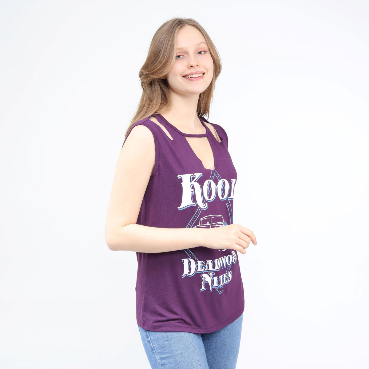 Diamond-Cut Wide Strap Sleeveless Choker Top Eggplant